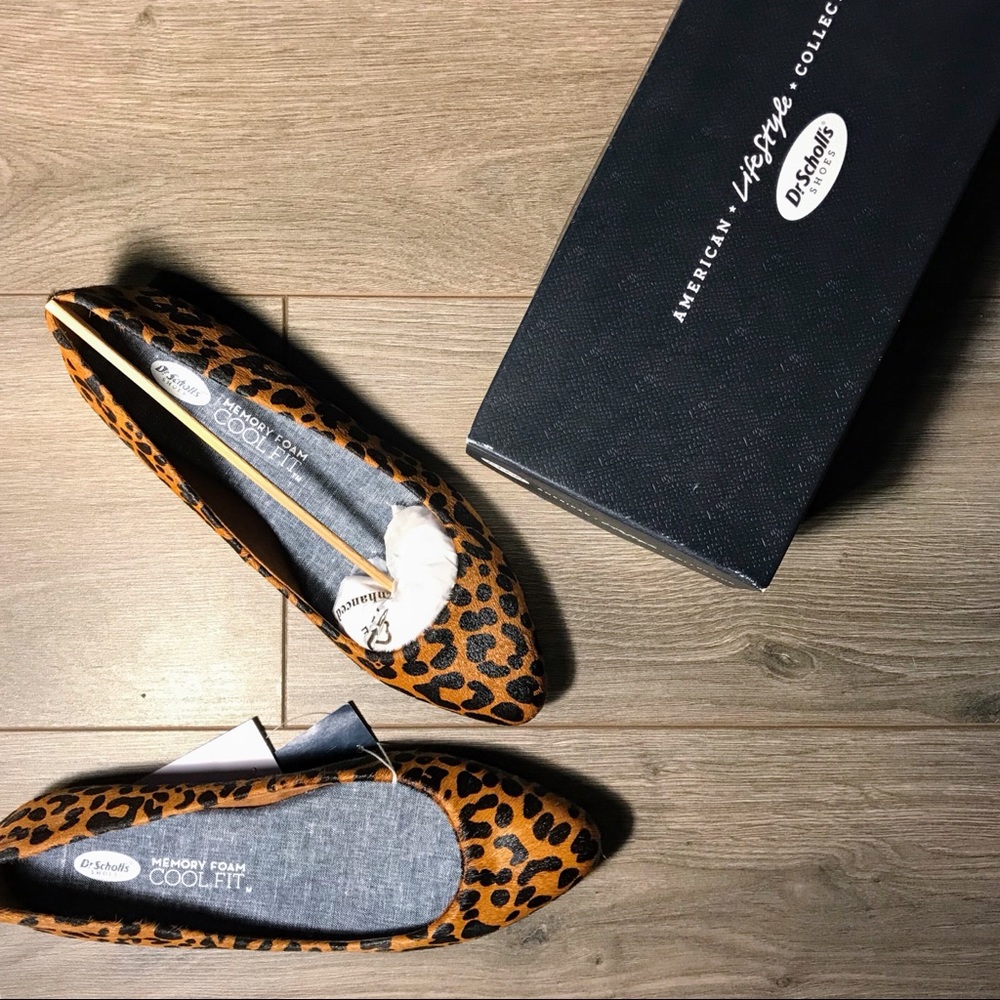 NWT NIB Dr. Scholl’s Really Leopard Print Flats